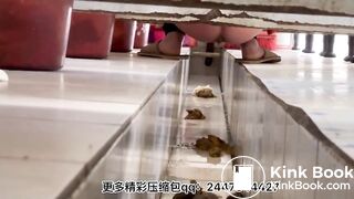CUTE CHINESE GIRL POOPPIN WITH SMELLY FART