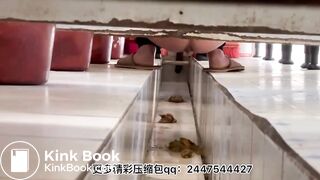 CUTE CHINESE GIRL POOPPIN WITH SMELLY FART
