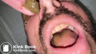 Feeding Day 33 - FULL VID is 21 MIN