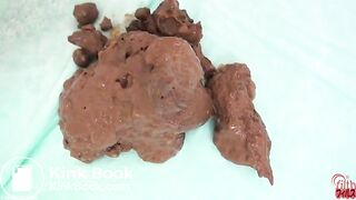 Japanese Girl Drops a Massive Pile of Shit