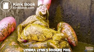 Girls smearing in cowshit - Spring Sale 2023