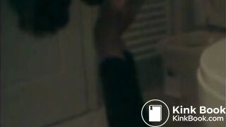 Young babe gives a pee and poop