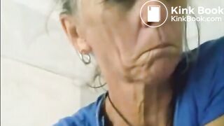 il m encule avec la merde