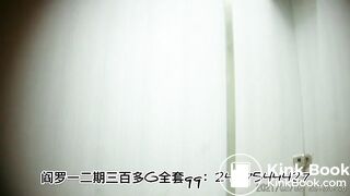The girl excreted a lot in the toilet 003