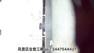 CUTE CHINESE GIRL POOPPIN WITH SMELLY FART