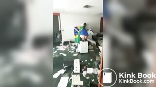 Cara Solta Lula na Mesa do Ministro Alexandre