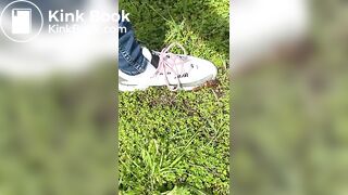 Crappy walk in Women’s Sneakers