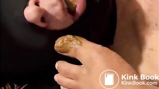 Fed Shit Off Young Dudes Hot Toes