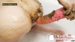 FILTHY SCAT TEEN FISTS SHIT FROM ASS & EATS iT