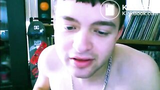 Chris smears & eats his shit