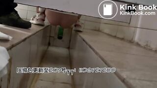 The girl pooped in the toilet