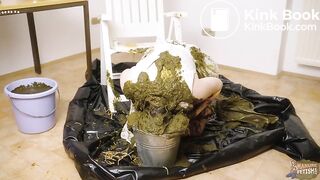 Dirty Dung Dirndl - masturbate in cowshit