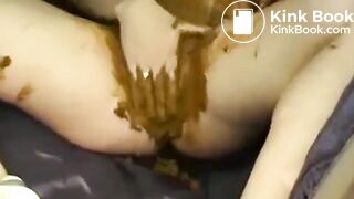 Ingrid Scat Fuck in the Car