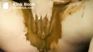 Ingrid Scat Fuck in the Car