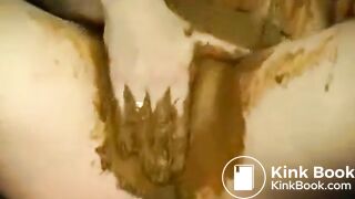 Ingrid Scat Fuck in the Car