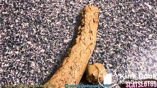 Long Yellow Shit Snake