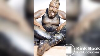 Full head shit smearing & eating