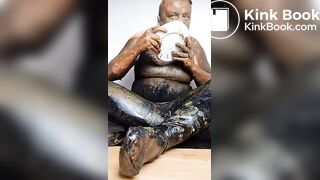 Full head shit smearing & eating