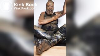 Full head shit smearing & eating