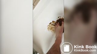 LovePoopME Smear feet and hand and cum on poop