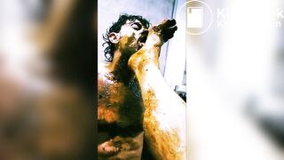 Ozzie Continues Licking Shit Off His Mate's Feet