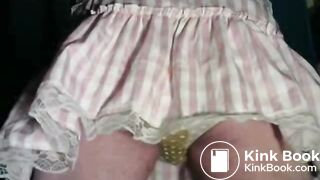 Peeing in my shitty panties