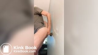 CLEANING OFF A SHITTY DOMINANT BOTTOMS DILDO