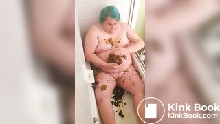 Fat Sissy Bathes in 10lbs of Scat!