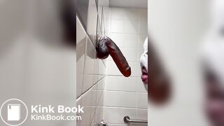 CLEANING OFF A SHITTY DOMINANT BOTTOMS DILDO