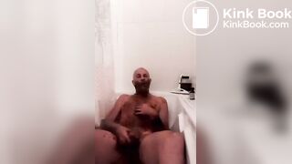scat smear in tub