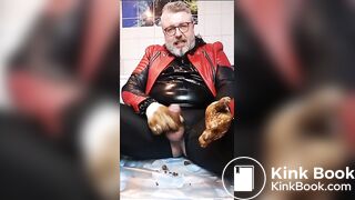 Wank & Cunshot with dirty rubbergloves