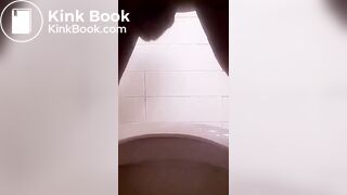 Fully naked and taking a big shit while peeing