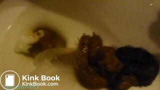 She says it kinda tastes like sweet and sour