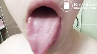 Sucking shit