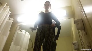 Foxyj Shits Off Countertop