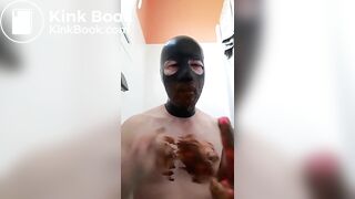 Pig scat play