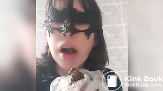 Retard bitch eating shit from man's asshole