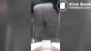 I farted while peeing and got it on my pants