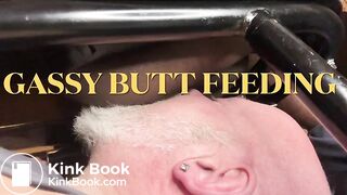 GASSY BUTT FEEDING