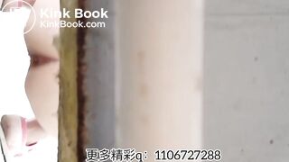 Beautiful women pooping in the toilet 22