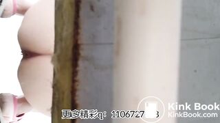 Beautiful women pooping in the toilet 22