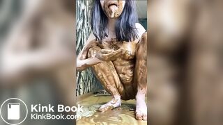 Teen Scat slut