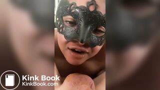 ebony scat