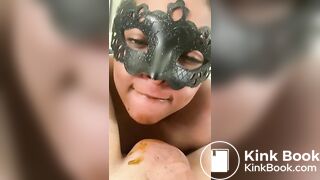 ebony scat