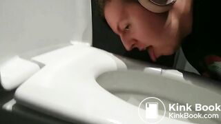 Bimbo Doll Amy being a toilet whore