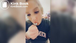 Dirty butt slut cleaning her plug