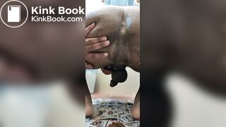 Morning dump  - Guys into filthy raunch, and scat