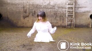 Green Wedding in cowshit