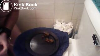 Her Daughter's Shit for feeding : preparation