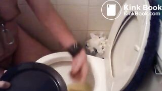 Her Daughter's Shit for feeding : preparation